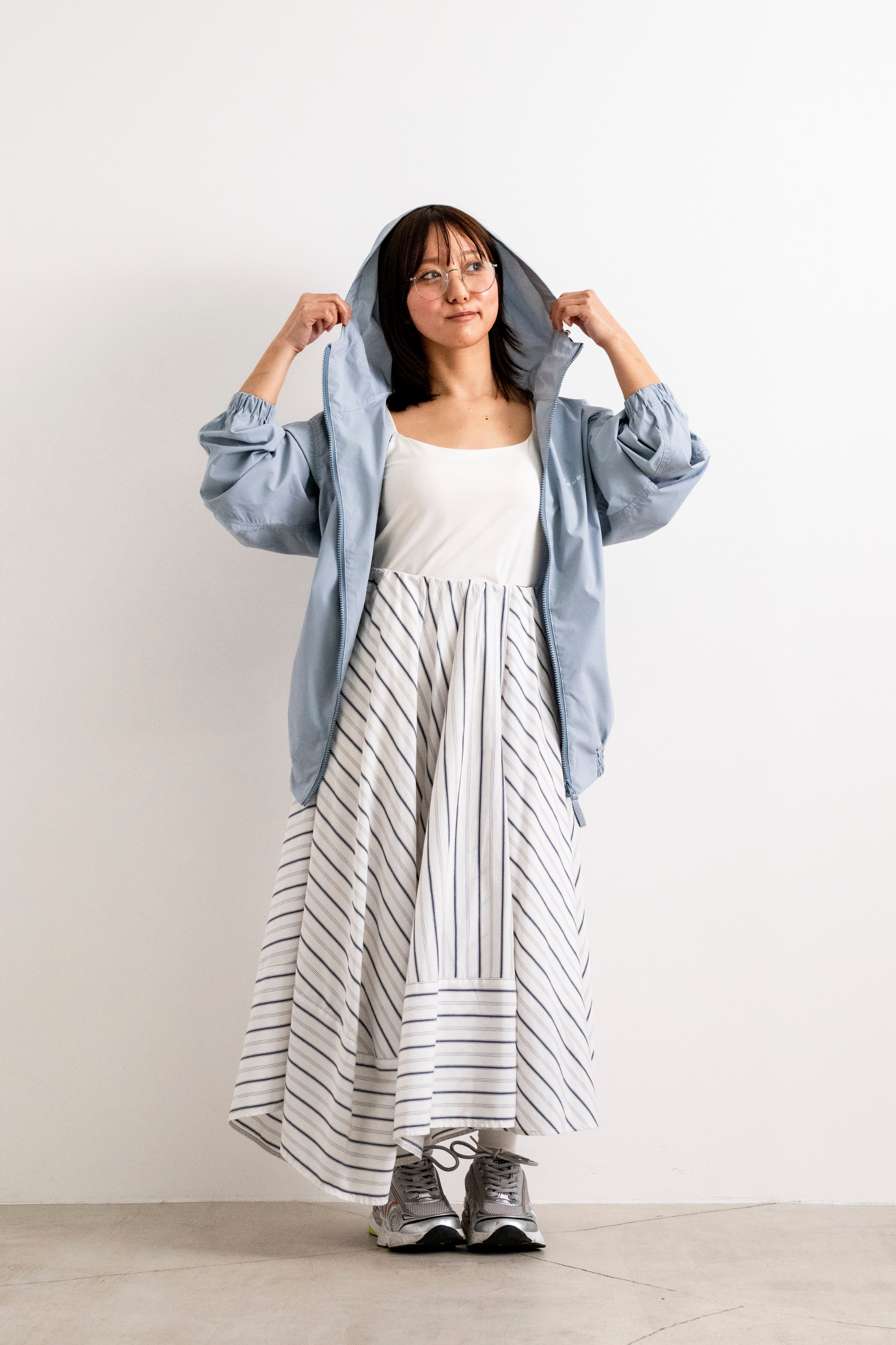 ジップフーディー(シャカシャカ)