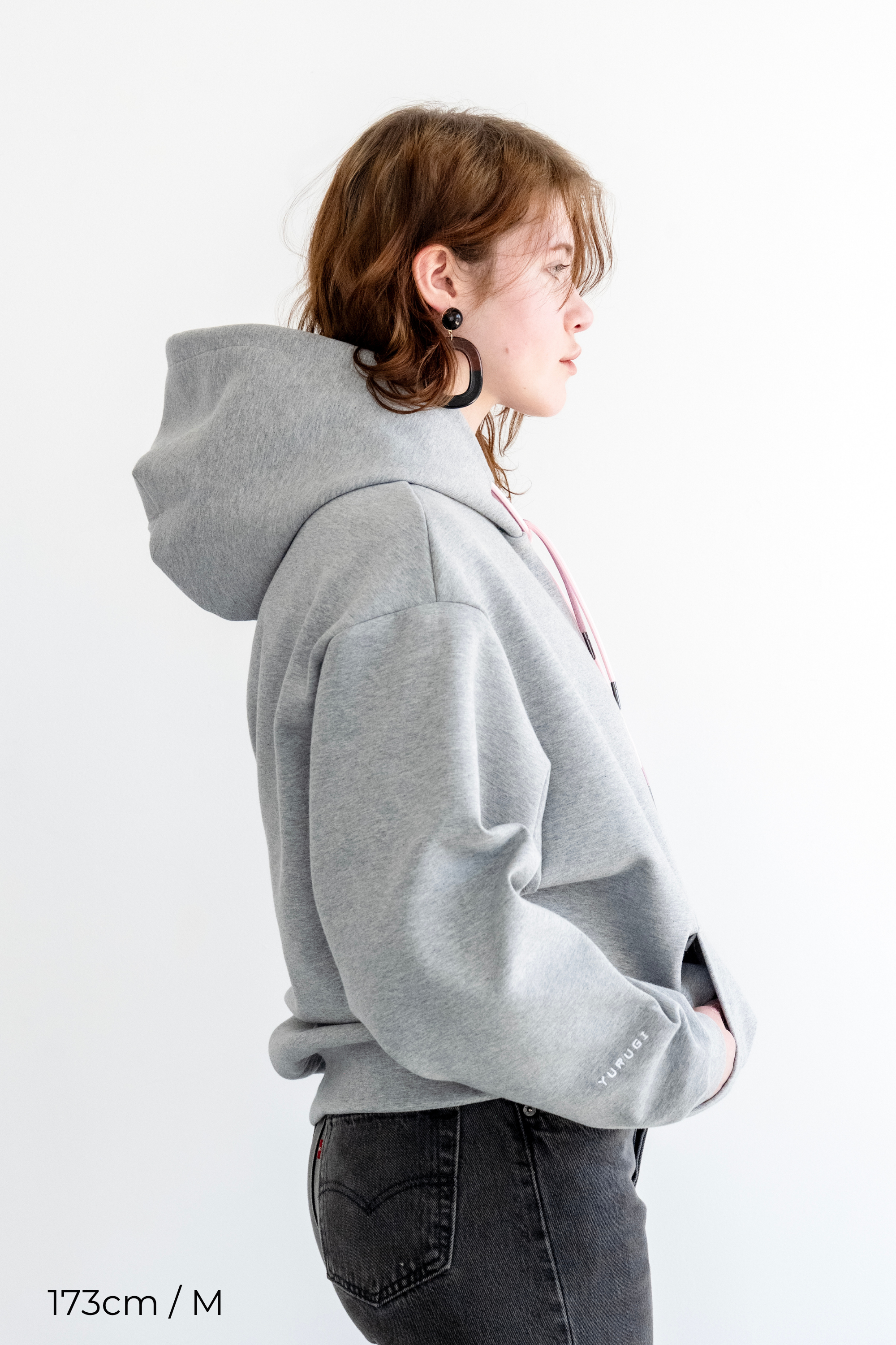 オーバーサイズフーディー