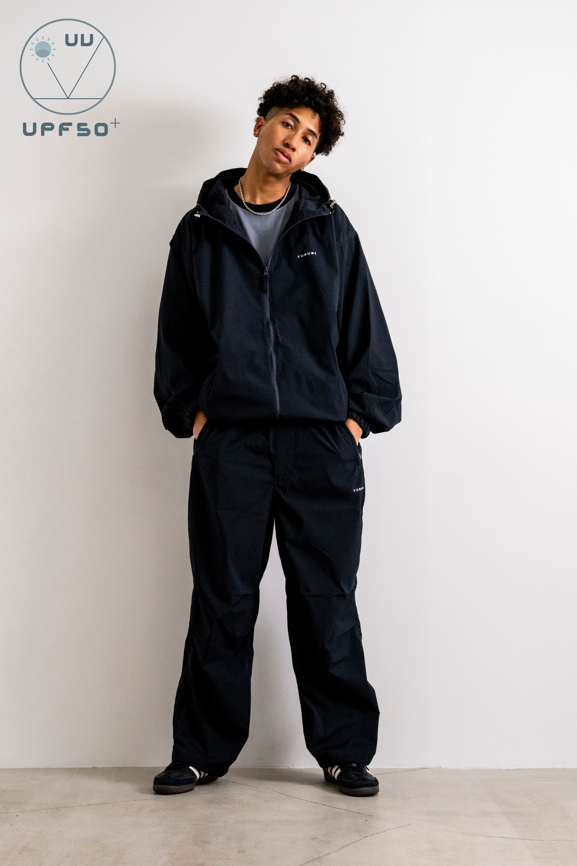 ロングパンツ（シャカシャカ）