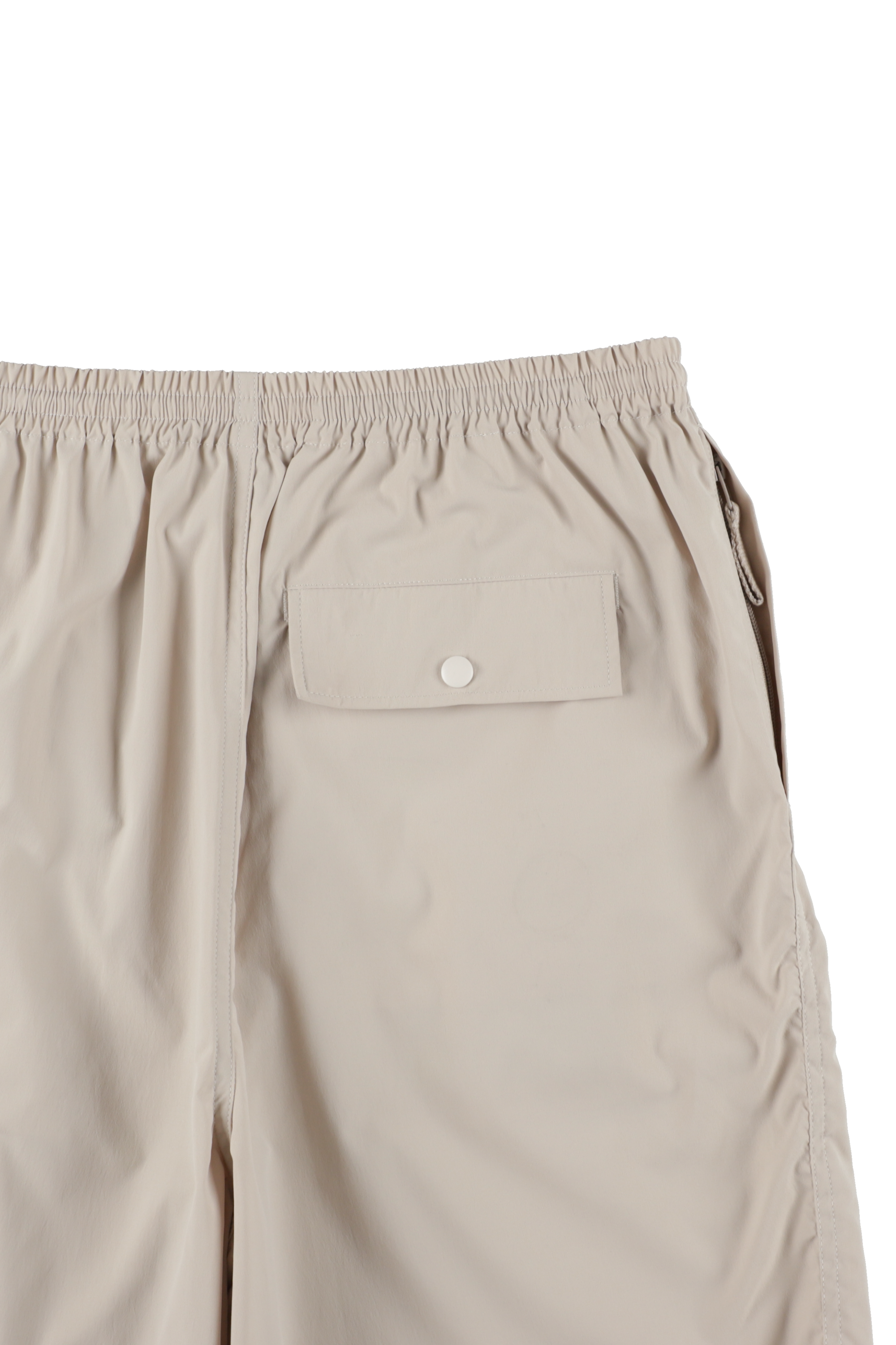 ハーフパンツ（シャカシャカ）